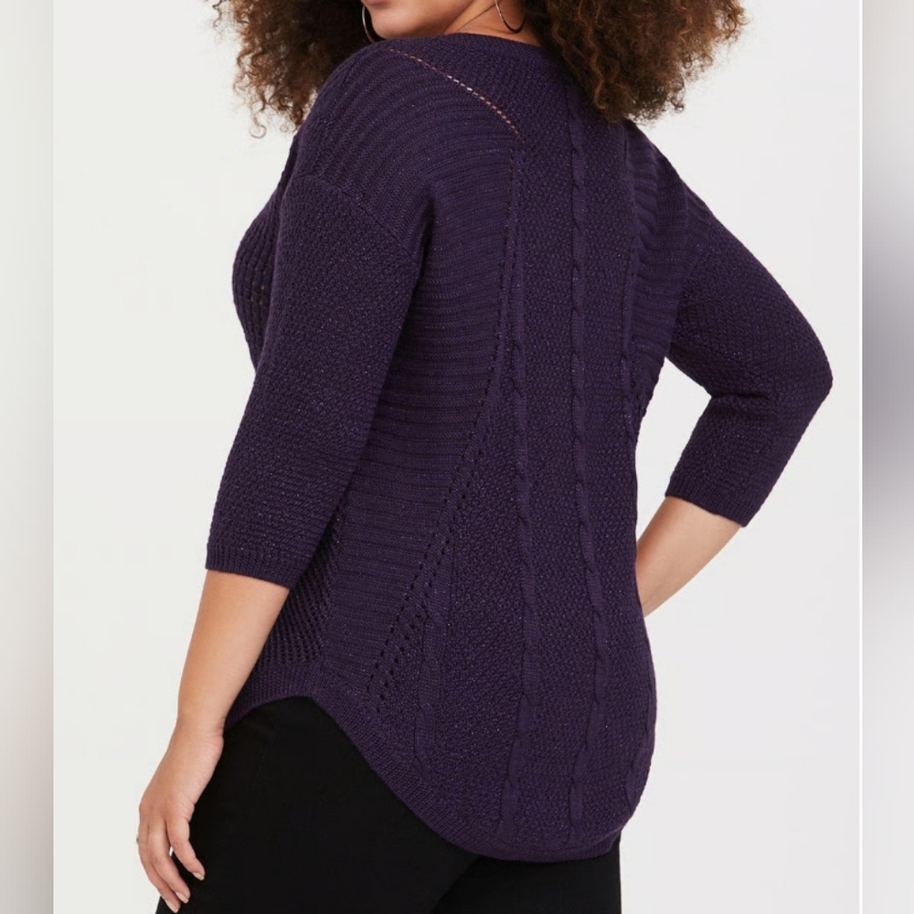 TORRID Elegant V-Neck Lurex Sweater 2x (18-20)*